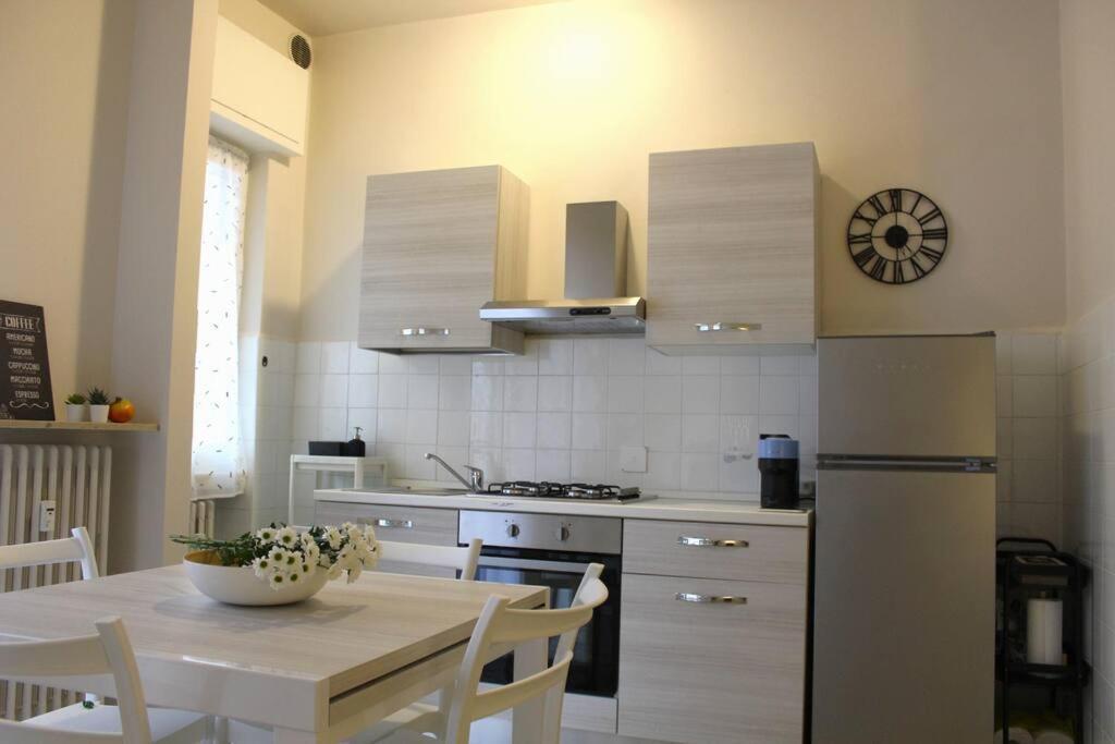 Venere Apartment Bergamo Bagian luar foto