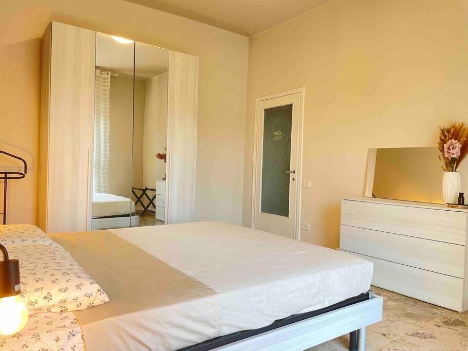 Venere Apartment Bergamo Bagian luar foto